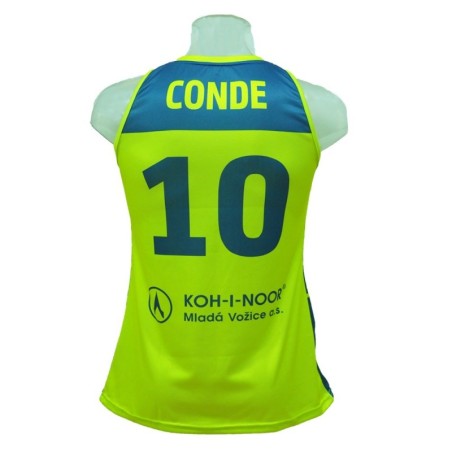 Camiseta Femenina ZVVZ USK María Conde