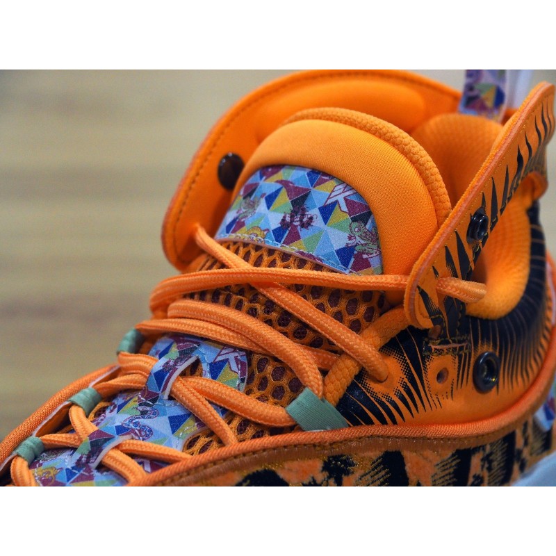 Zapatilla Anta Klay Thompson KT8 "Dragon Boat Festival"