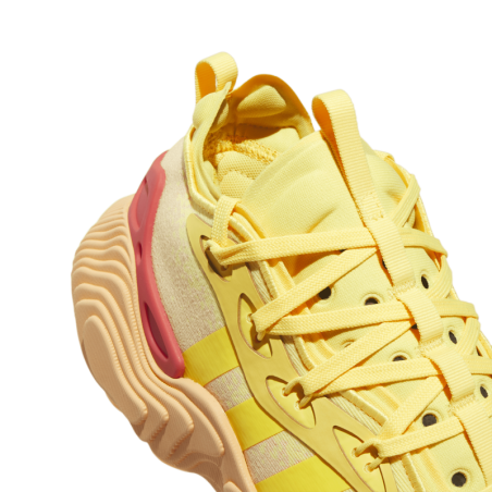 Zapatilla de Baloncesto Adidas Trae Young 3 "Caution"